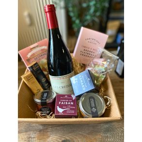 Frankofile Fristelser  en kurv med franske lkkerier og belgisk chokolade